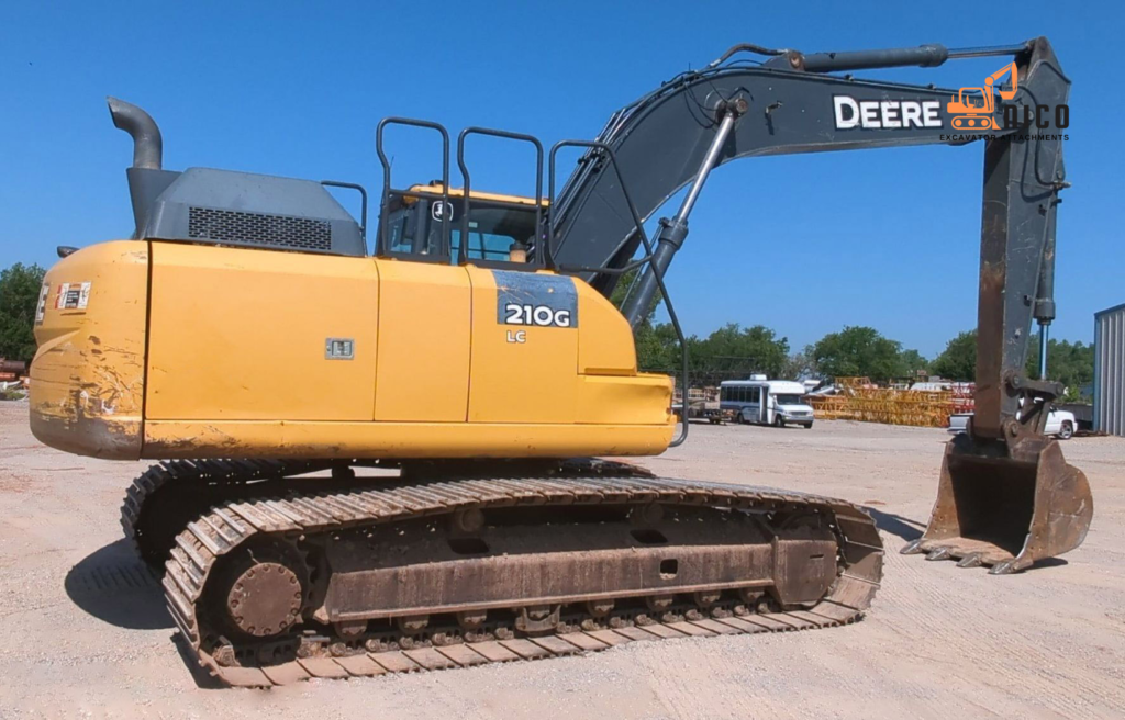 John Deere 210G LC