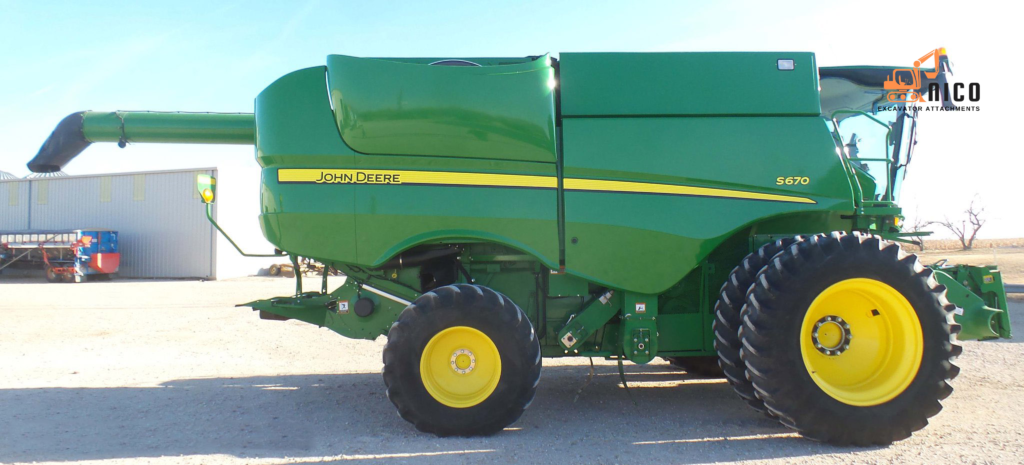 John Deere S670 STS